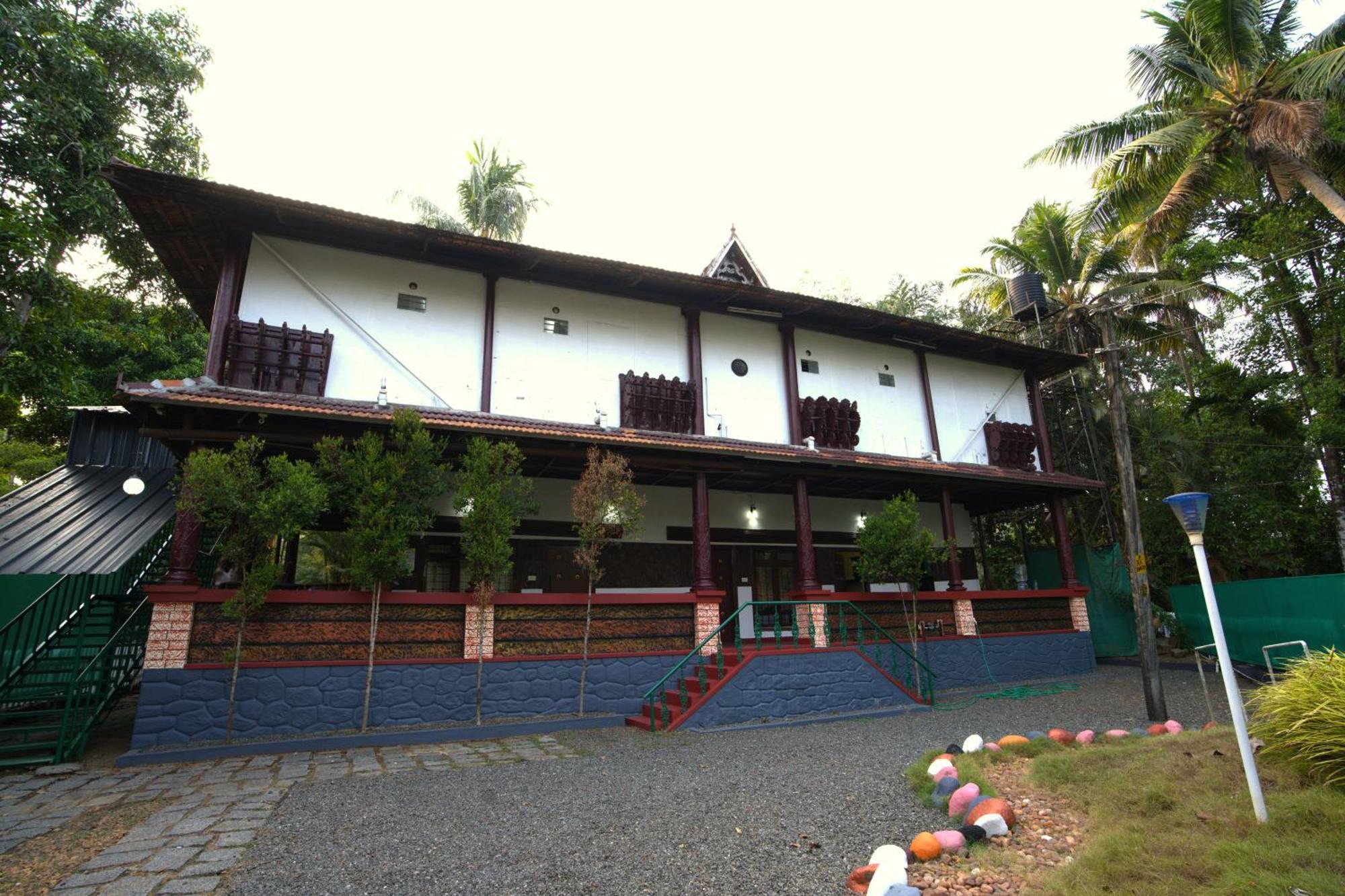 Hotel Garggi Backwater Retreat Kottayam Exterior foto