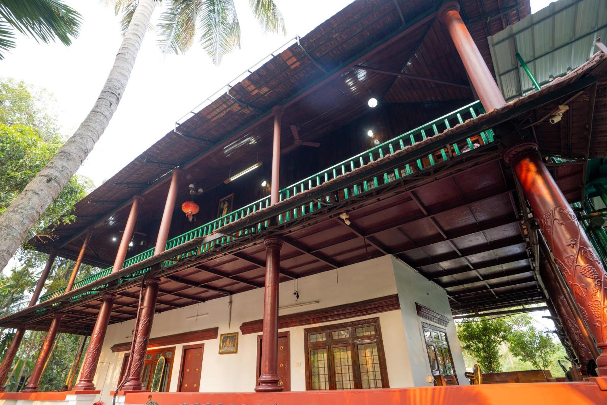 Hotel Garggi Backwater Retreat Kottayam Exterior foto